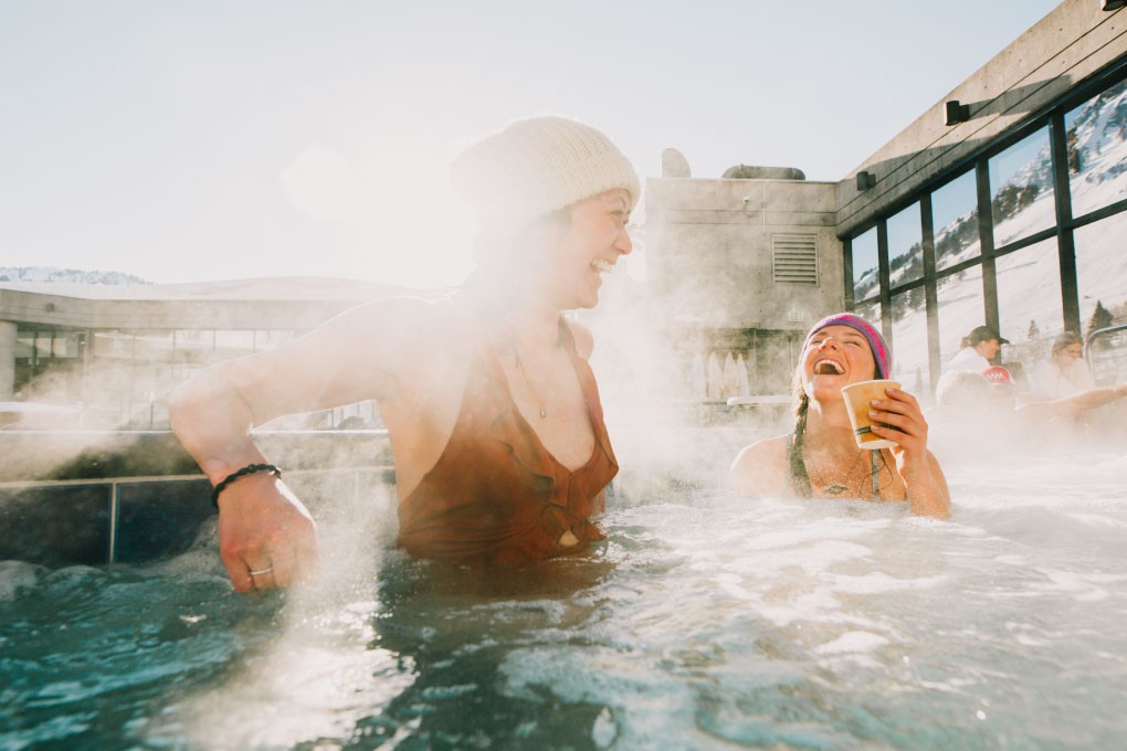 Cliff Spa Rooftop Hottub